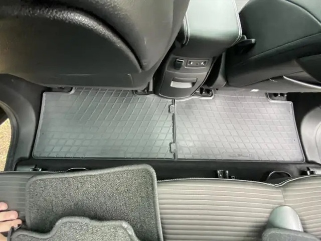 Резиновые коврики Renault Scenic IV (2016-...) комплект из 4 штук (Stingray). Фото 3