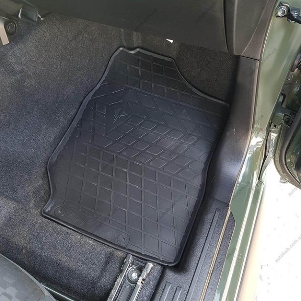Резиновые коврики Suzuki Jimny JB74 2018-... комплект из 4 штук Stingray. Фото 6