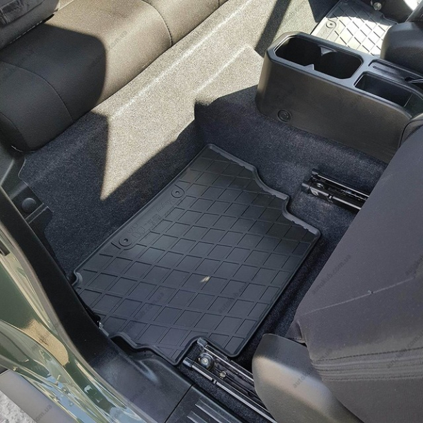Резиновые коврики Suzuki Jimny JB74 2018-... комплект из 4 штук Stingray. Фото 5