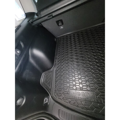 Коврик в багажник Jeep Grand Cherokee (WL) (2021-....) 5 мест (Avto-Gumm). Фото 2