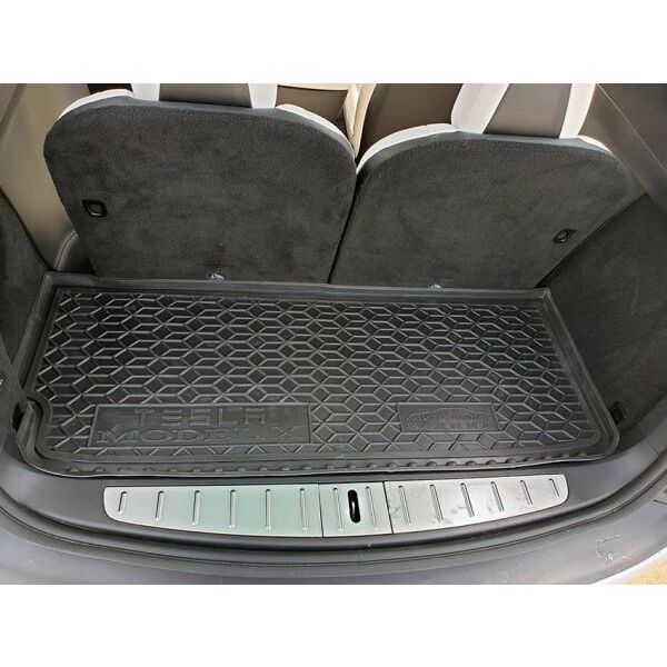 Коврик в багажник Tesla Model X 2016- короткий (Avto-Gumm)