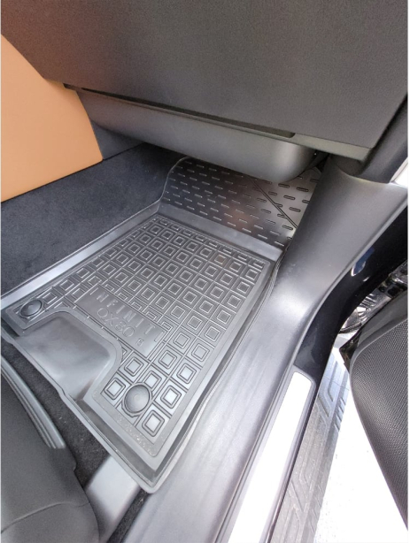 Коврики в салон Infiniti QX80 (2013-...) 5 мест (Avto-Gumm). Фото 23