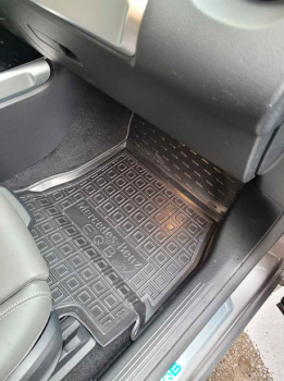 Коврики в салон Mercedes Benz EQB (X243) 2021- (Avto-Gumm). Фото 15
