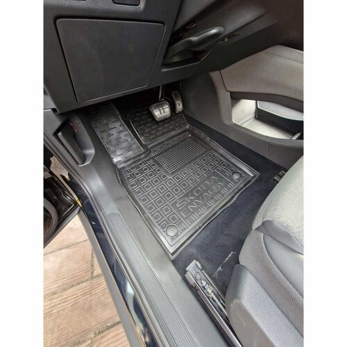 Коврики в салон Skoda Enyaq IV (2021-...) Резиновые Avto-Gumm