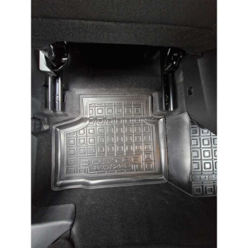 Коврики в салон Renault / Dacia Duster III (2024-...) 2WD (Avto-Gumm). Фото 5