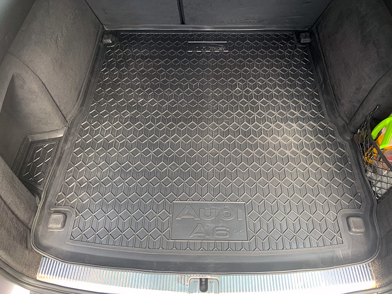 Коврик в багажник для Audi A6 (C6) 2004- Универсальный (Avto-Gumm). Фото 11