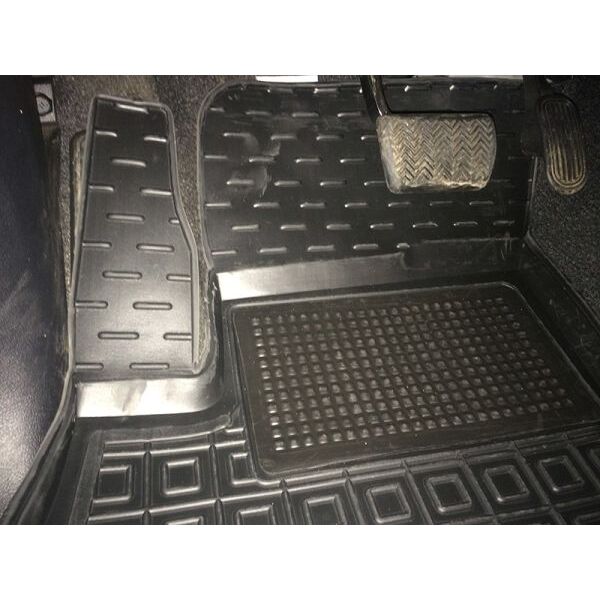 Коврики в салон Toyota Hilux VIII (2015–...) Резиновые Avto-Gumm. Фото 4