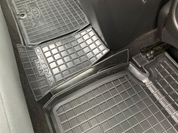 Автомобильные коврики в салон Kia Optima 2010- USA (Avto-Gumm). Фото 11
