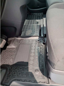 Автомобильные коврики в салон Opel Zafira Life 2019- (1+1/1+2) (Avto-Gumm). Фото 3