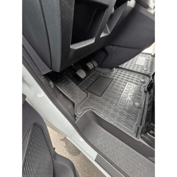 Килимки в салон для Renault Trafic 3 (2022-...) (1+2) пасажирський (Avto-Gumm). Фото 3