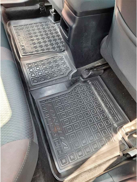 Автомобильные коврики в салон Toyota Corolla 2013- USA (Avto-Gumm). Фото 7