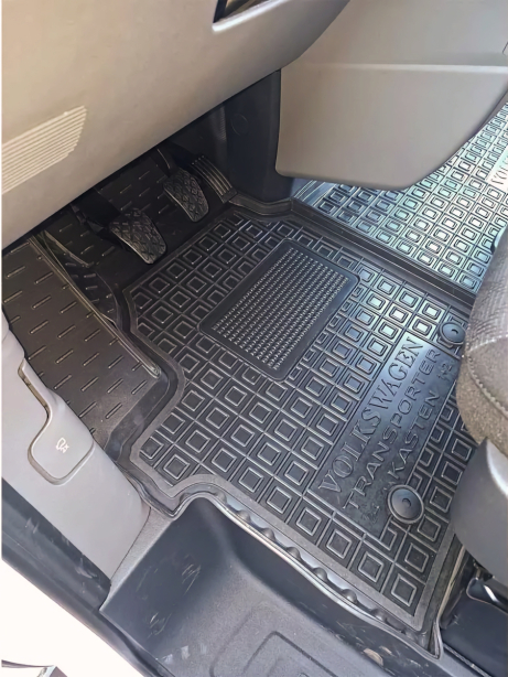 Автомобильные коврики в салон Volkswagen T7 2022- (1+2) (Avto-Gumm)