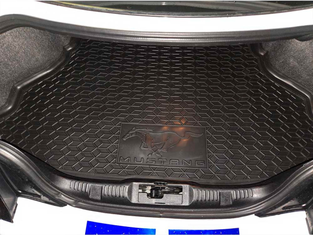 Автомобильный коврик в багажник Ford Mustang 2015-2023 (Avto-Gumm). Фото 4