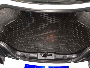 Автомобильный коврик в багажник Ford Mustang 2015-2023 (Avto-Gumm). Фото 4