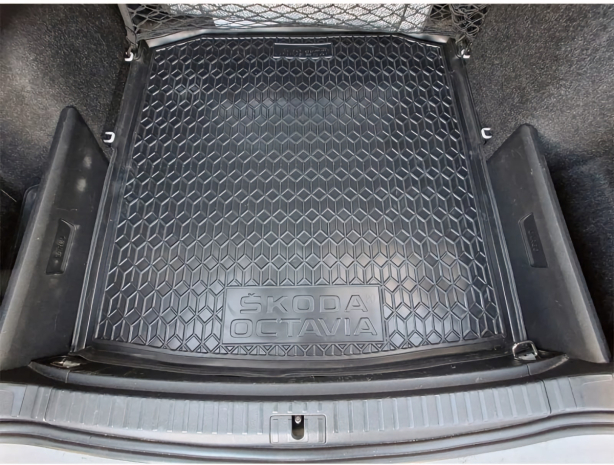 Автомобильный коврик в багажник Skoda Octavia A8 2020- Universal (AVTO-Gumm). Фото 2
