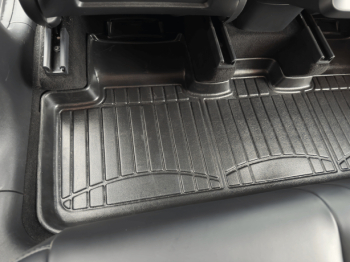3D килимки з бортиками 70 мм для Tesla Model Y (2019-...) (Revised mount) (Stingray Premium line). Фото 7