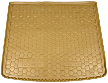 Автомобільний коврик в багажник Volkswagen Touareg 2002-2010 бежевий (AVTO-Gumm)