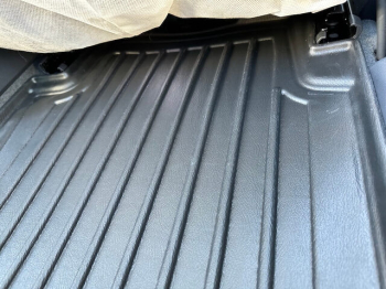 3D килимки Audi Q5 e-tron (2021-...) (5/6 місць) з бортиками 30 мм (Stingray). Фото 6