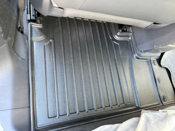 3D килимки Audi Q5 e-tron (2021-...) (5/6 місць) з бортиками 30 мм (Stingray). Фото 4