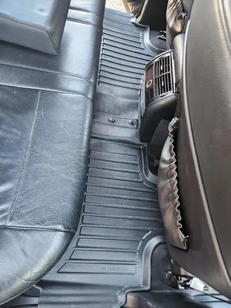 3D килимки BMW X5 (E53) (1999-2006) з бортиками 30 мм (Stingray). Фото 4