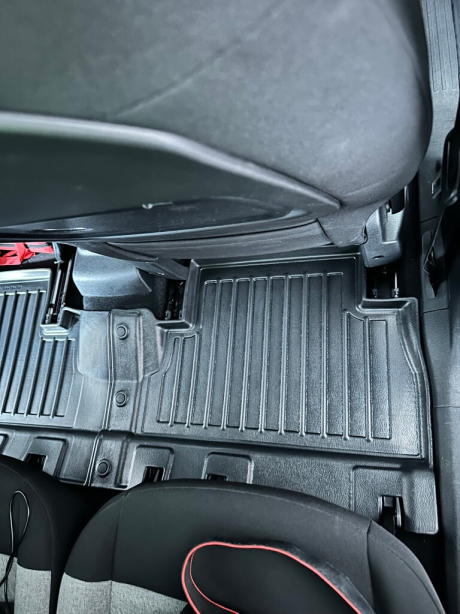 3D килимки Citroen Berlingo III (2018-...) з підлокітником з бортиками 30 мм (Stingray). Фото 5