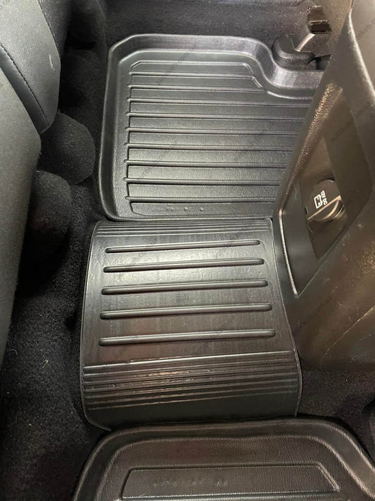 3D килимки DODGE Journey (2008-2019) з бортиками 30 мм (Stingray). Фото 3