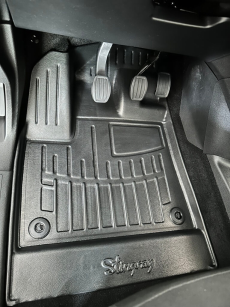 3D килимки FIAT Doblo K9 (2022-...) з підлокітником з бортиками 30 мм (Stingray). Фото 2