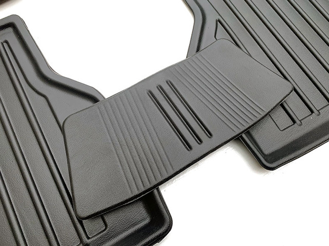 3D килимки FORD Focus II (C307) (2004-2011) з бортиками 30 мм (Stingray). Фото 6