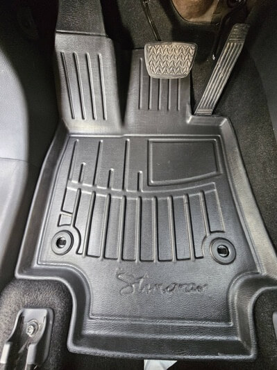 3D коврики TOYOTA RAV 4 XA50 АКП 2018-... с бортиками 30 мм Stingray. Фото 3