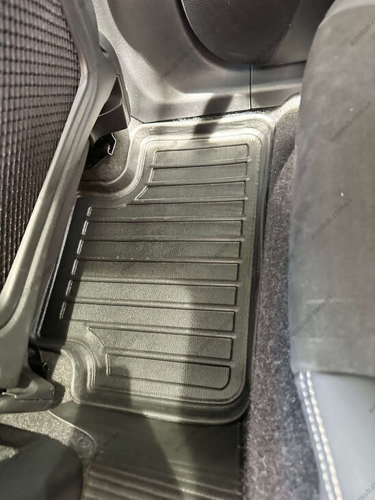 3D коврики Volvo XC40 Recharge 2020-... с бортиками 30 мм Stingray. Фото 7