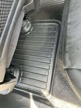 3D коврики Volvo XC40 Recharge 2020-... с бортиками 30 мм Stingray. Фото 5