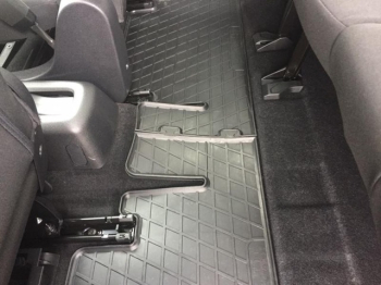 Гумові килимки Citroen Berlingo III (2018-...) кліпса СР2 комплект з 4 штук (Stingray). Фото 2