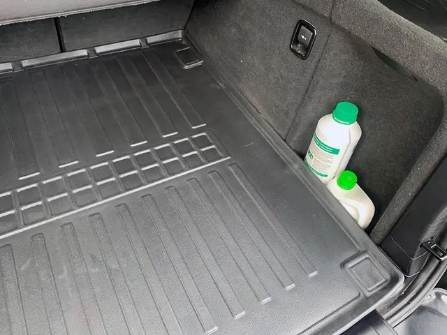 Коврик в багажник BMW X5 (F15) (2013-2018) з бортиками 30 мм (Stingray). Фото 4