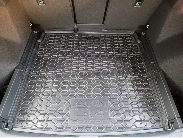 Коврик в багажник Audi Q4 E-tron (FZ) (2021-...) нижняя полочка (Avto-Gumm). Фото 4