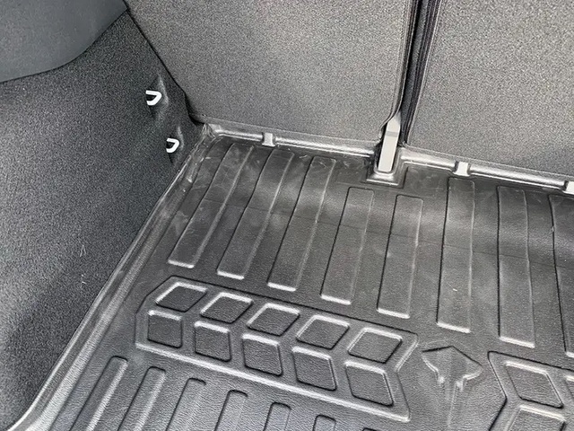 Коврик в багажник Cupra Born (2021-...) з бортиками 30 мм (Stingray). Фото 4