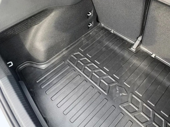 Коврик в багажник Cupra Born (2021-...) з бортиками 30 мм (Stingray). Фото 3