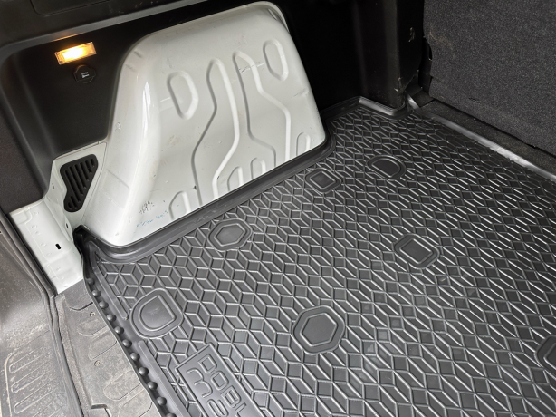 Коврик в багажник Fiat Doblo 2010- 5-7 мест длинная база (Avto-Gumm). Фото 9