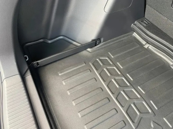 Килимок в багажник для Honda E:NS1 (2022-...) нижня поличка з бортиками 30 мм (Stingray). Фото 3