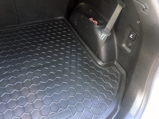 Коврик в багажник Hyundai Santa Fe (DM) 2012-2018 7 мест (Avto-Gumm). Фото 6