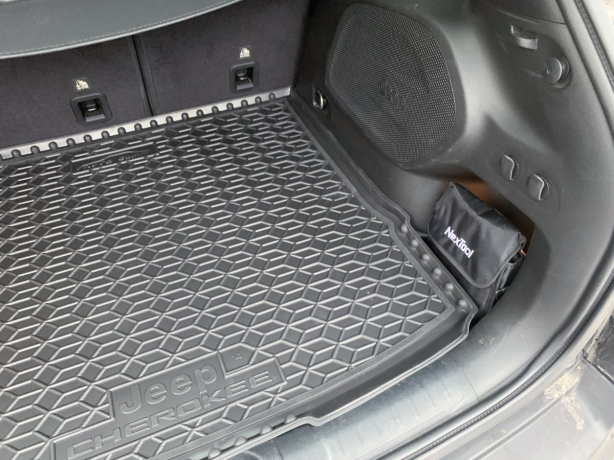 Коврик в багажник Jeep Cherokee (KL) (2013-...) (Avto-Gumm). Фото 6