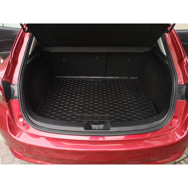 Килимок в багажник для Mazda 3 (BM) (2013-2019) Hatchback (Avto-Gumm). Фото 2