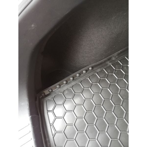 Килимок в багажник для Mazda 3 (BM) (2013-2019) Hatchback (Avto-Gumm). Фото 3