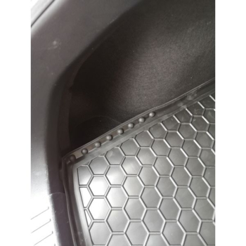 Килимок в багажник для Mazda 3 (BM) (2013-2019) Hatchback (Avto-Gumm). Фото 3