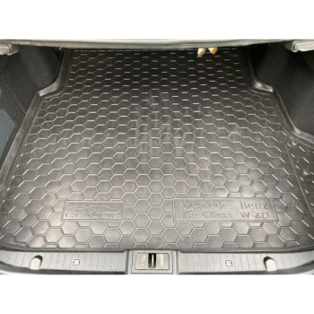 Коврик в багажник Mercedes E (W211) 2002- Sedan (Avto-Gumm). Фото 3