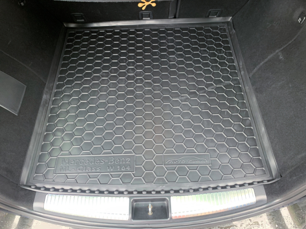 Килимок в багажник для Mercedes ML (W164) 2005- (Avto-Gumm). Фото 3