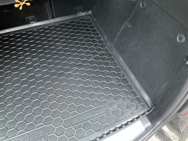 Килимок в багажник для Mercedes ML (W164) 2005- (Avto-Gumm). Фото 4