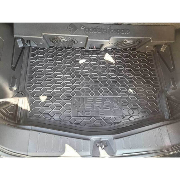 Коврик в багажник Nissan Note Versa (2012-2019) Резиновые Avto-Gumm