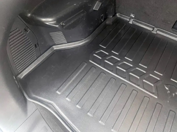 Коврик в багажник NISSAN Rogue (T32) (2013-...) с бортиками 30 мм (Stingray). Фото 3