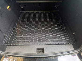Килимок в багажник для Opel Astra K 2015- Universal (Avto-Gumm). Фото 3