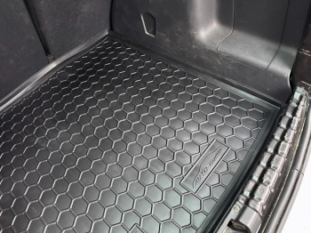 Коврик в багажник Renault Duster 2010-/2015- (2WD) (Avto-Gumm). Фото 6